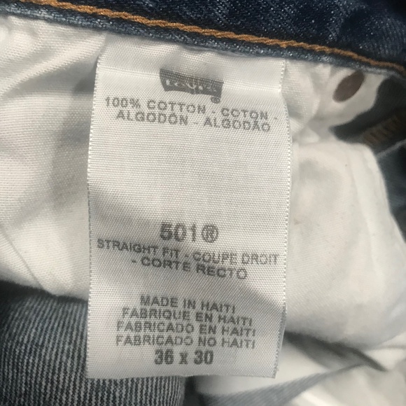 Levi's 501 Jeans - Picture 3 of 3